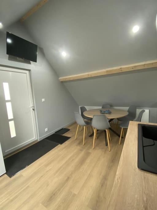 Apartment Studio Lourouer-Saint-Laurent